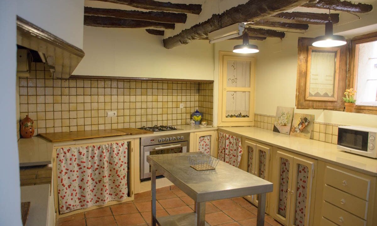Photo of Kitchen in Peralta de Calasanz