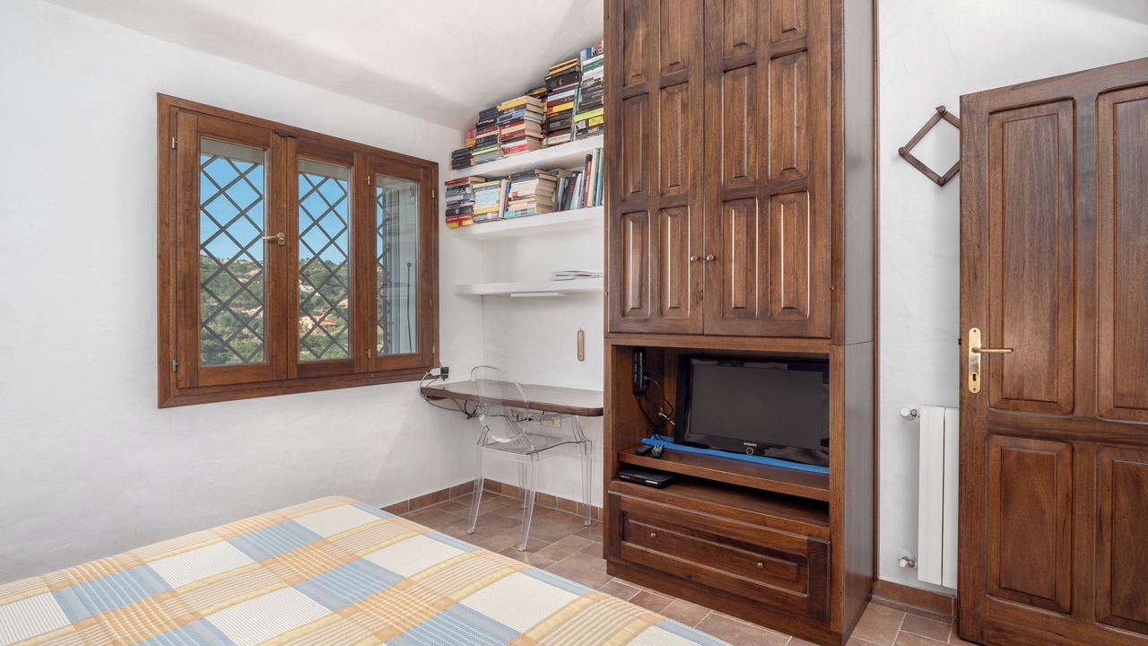 Photo of Bedroom in Tiriddo