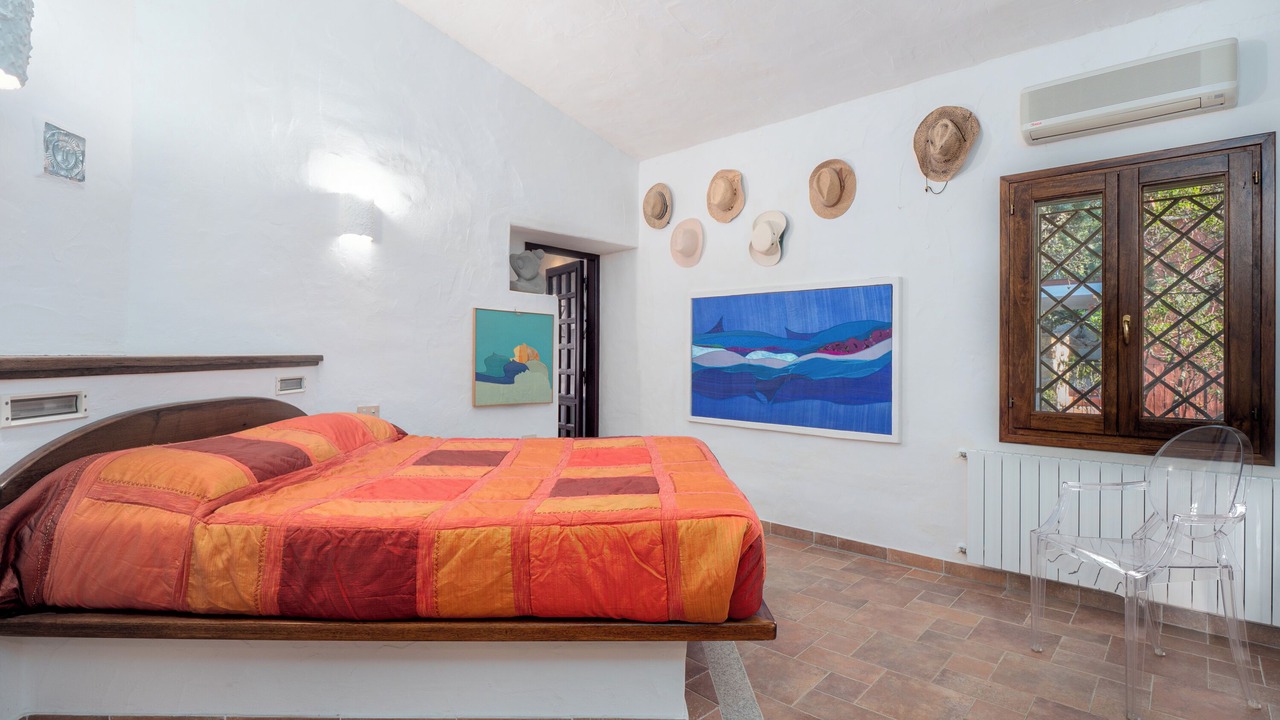 Photo of Bedroom in Tiriddo
