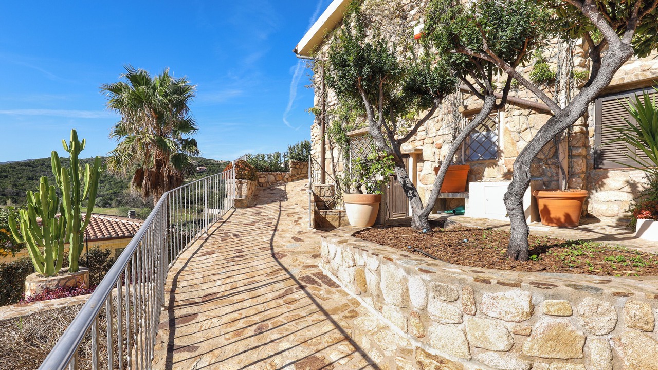 Photo of Outdoor in Tiriddo