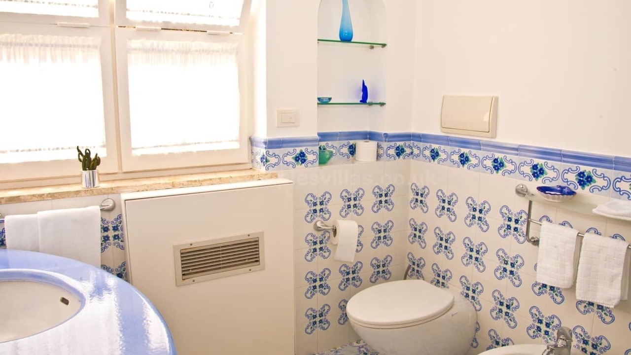 Photo of Bathroom in Pogerola