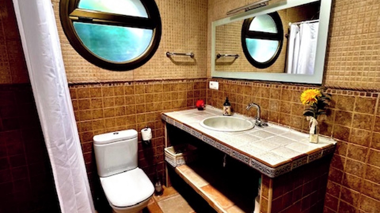 Photo of Bathroom in Ogassa