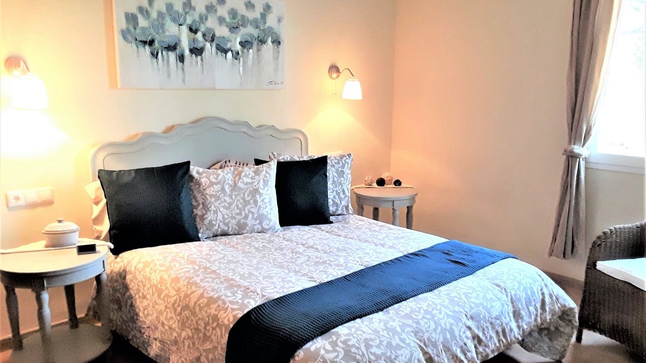 Photo of Bedroom in Cala Mandia