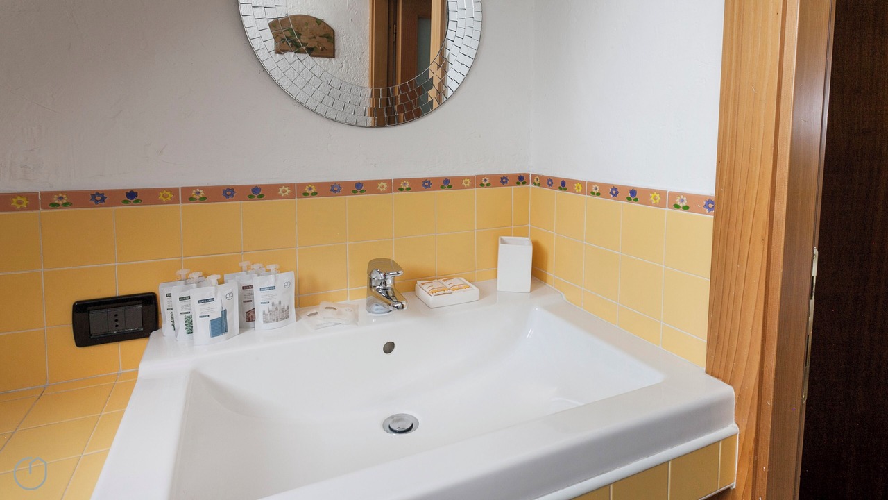 Photo of Bathroom in Lazzaretto