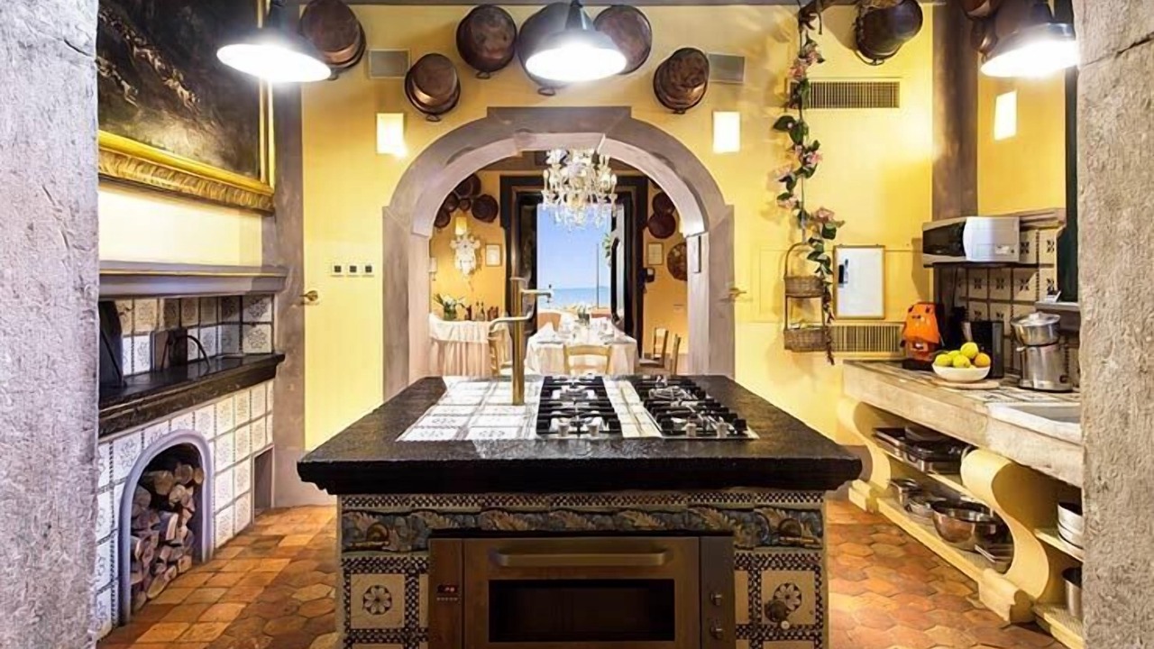 Photo of Kitchen in Montepertuso