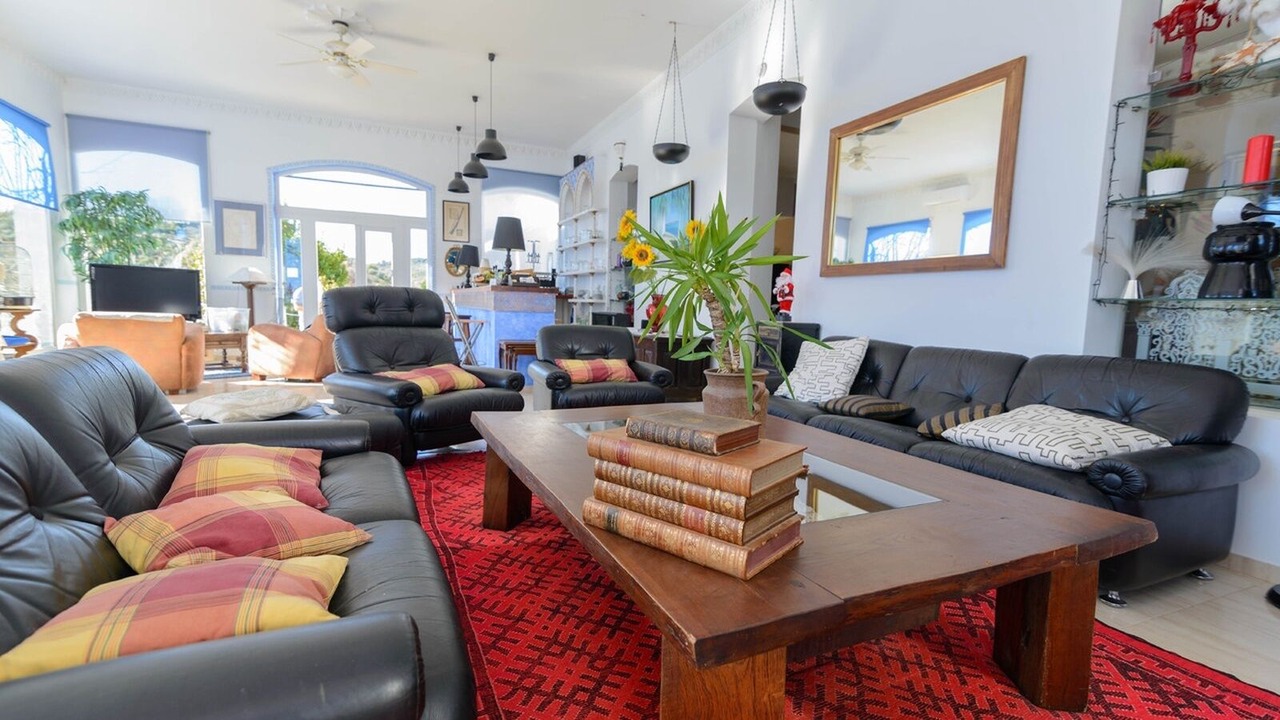Photo of Livingroom in Constantina