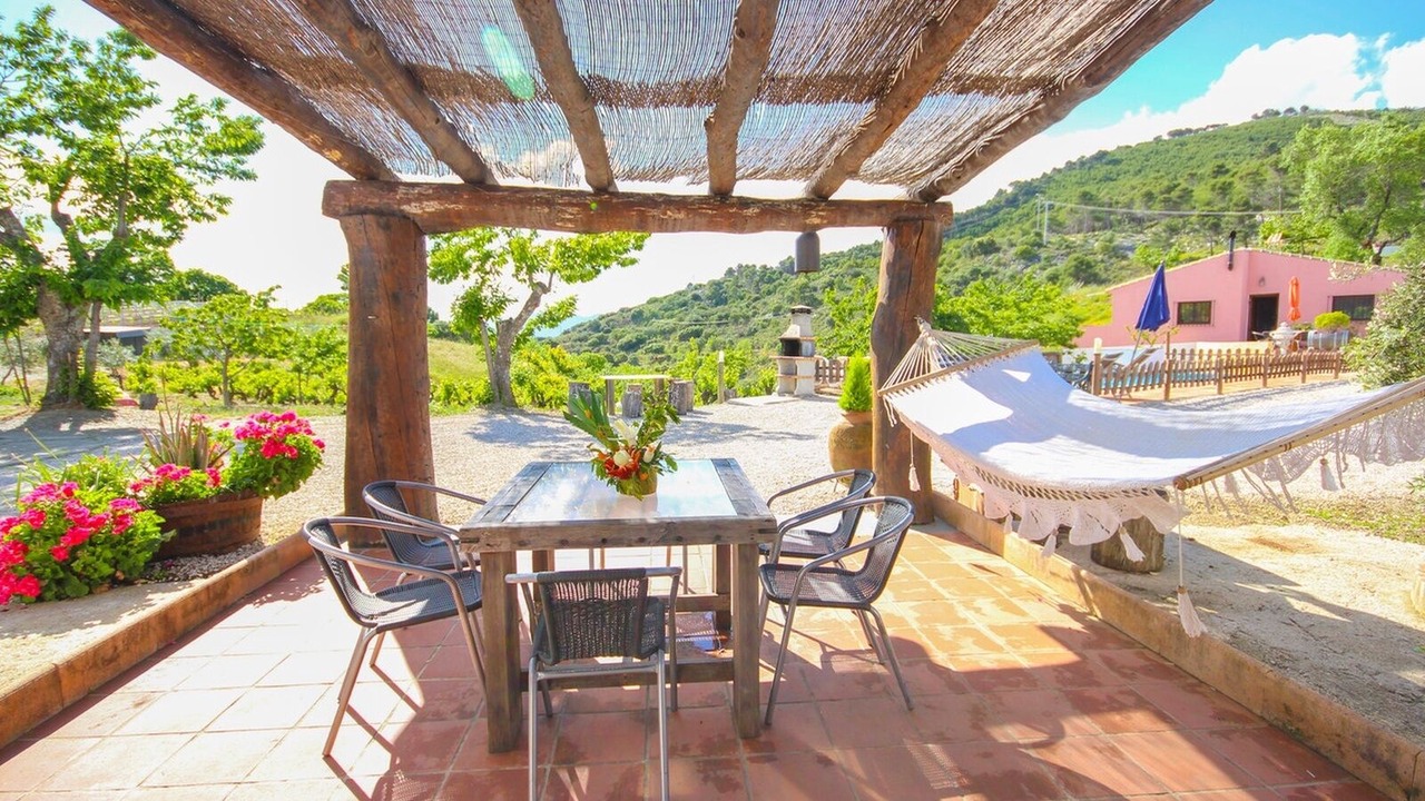 Photo of Outdoor in Farajan