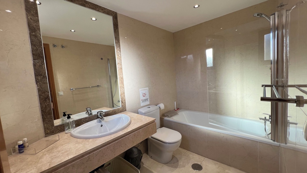Photo of Bathroom in New Golden Mile
