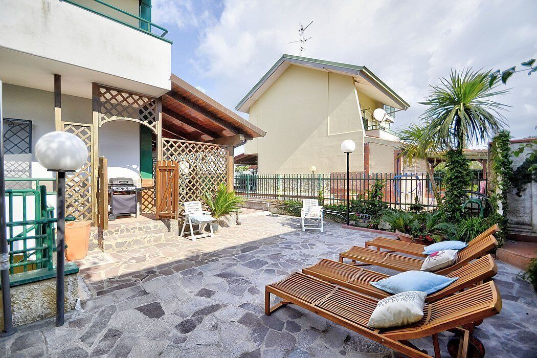 Photo of Patio Balcony in Laura
