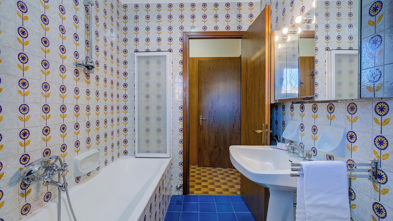 Photo of Bathroom in Levo