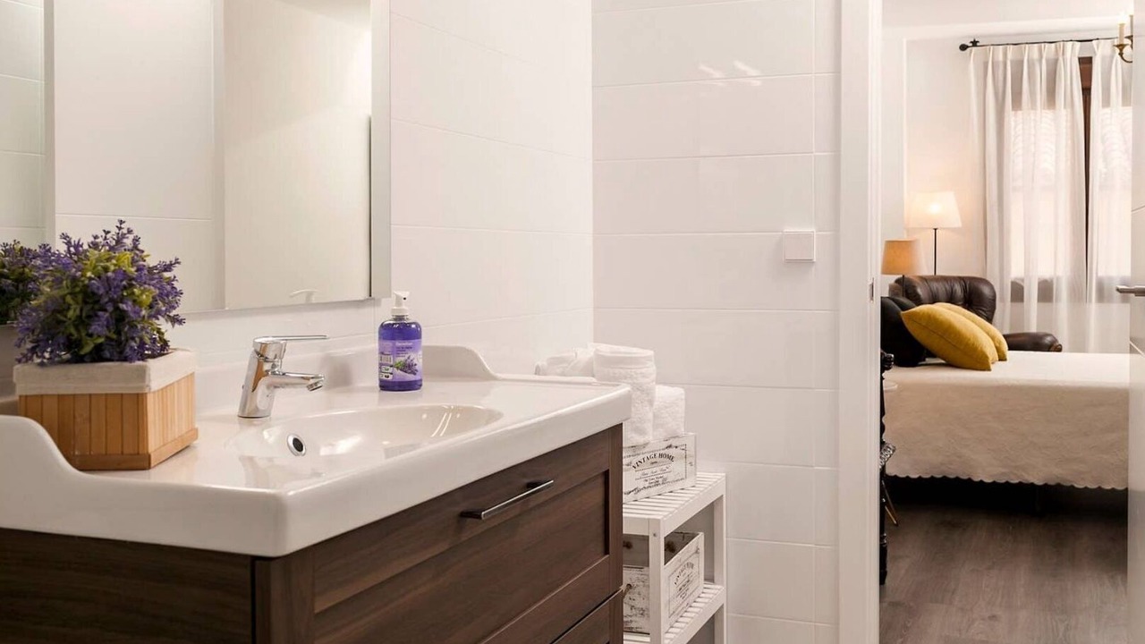 Photo of Bathroom in Toledo City Center