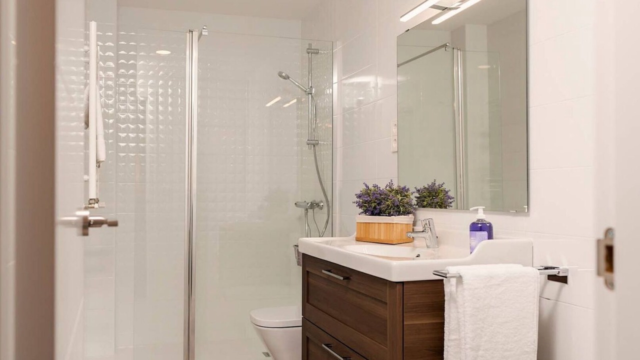 Photo of Bathroom in Toledo City Center