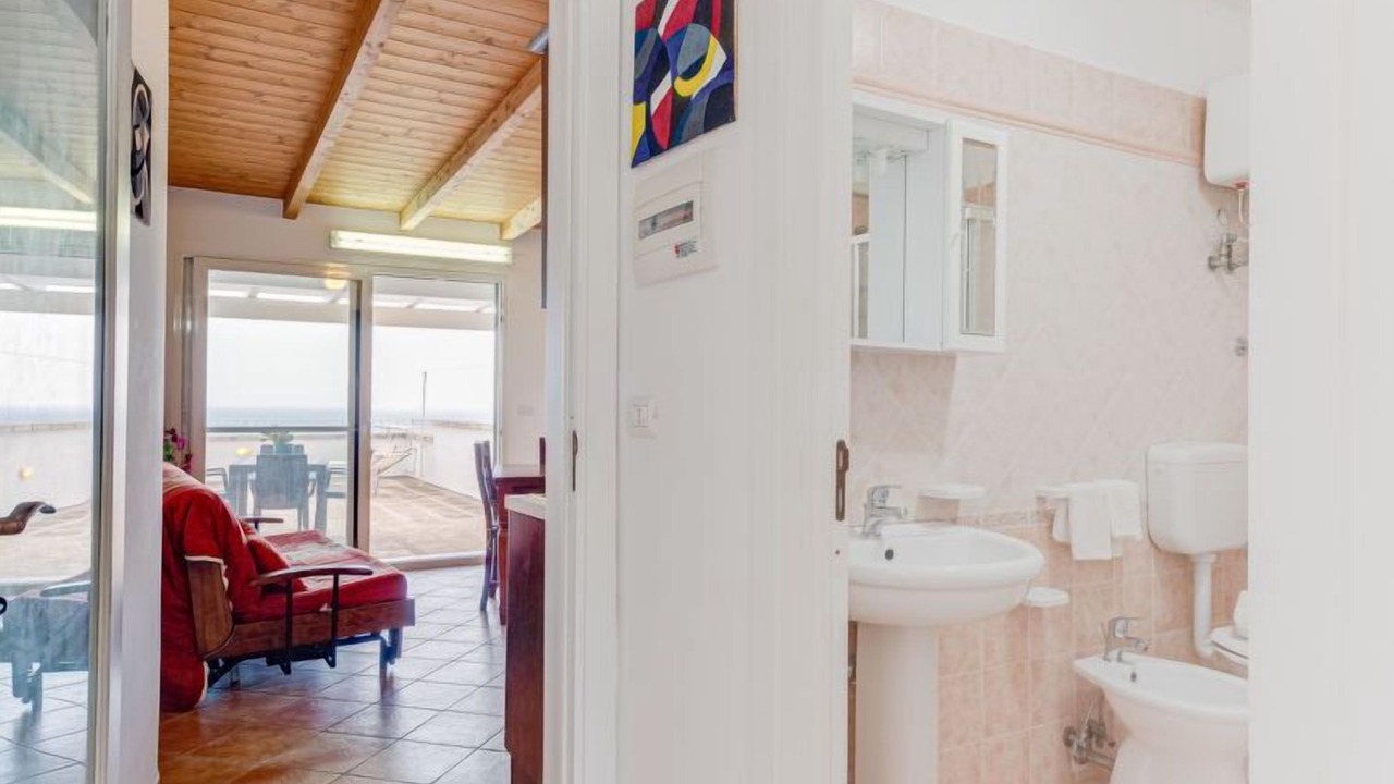 Photo of Bathroom in Castro Marina
