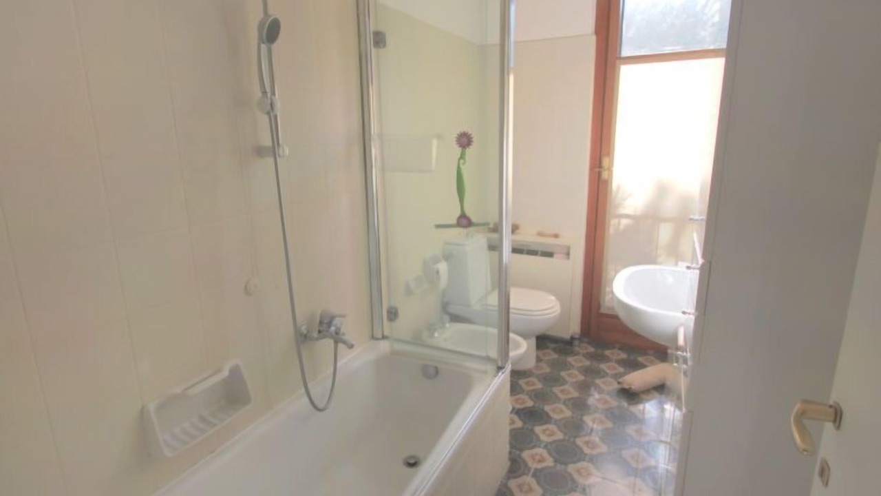 Photo of Bathroom in Gonte