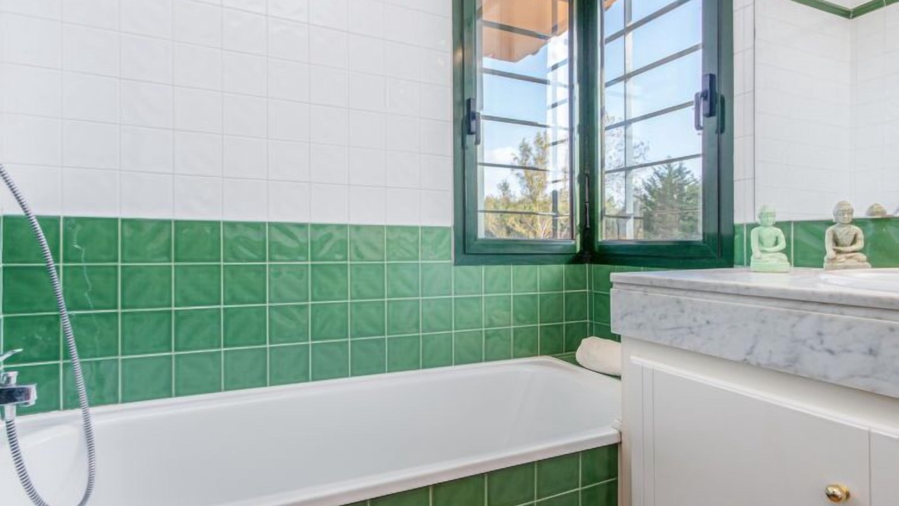 Photo of Bathroom in Navata