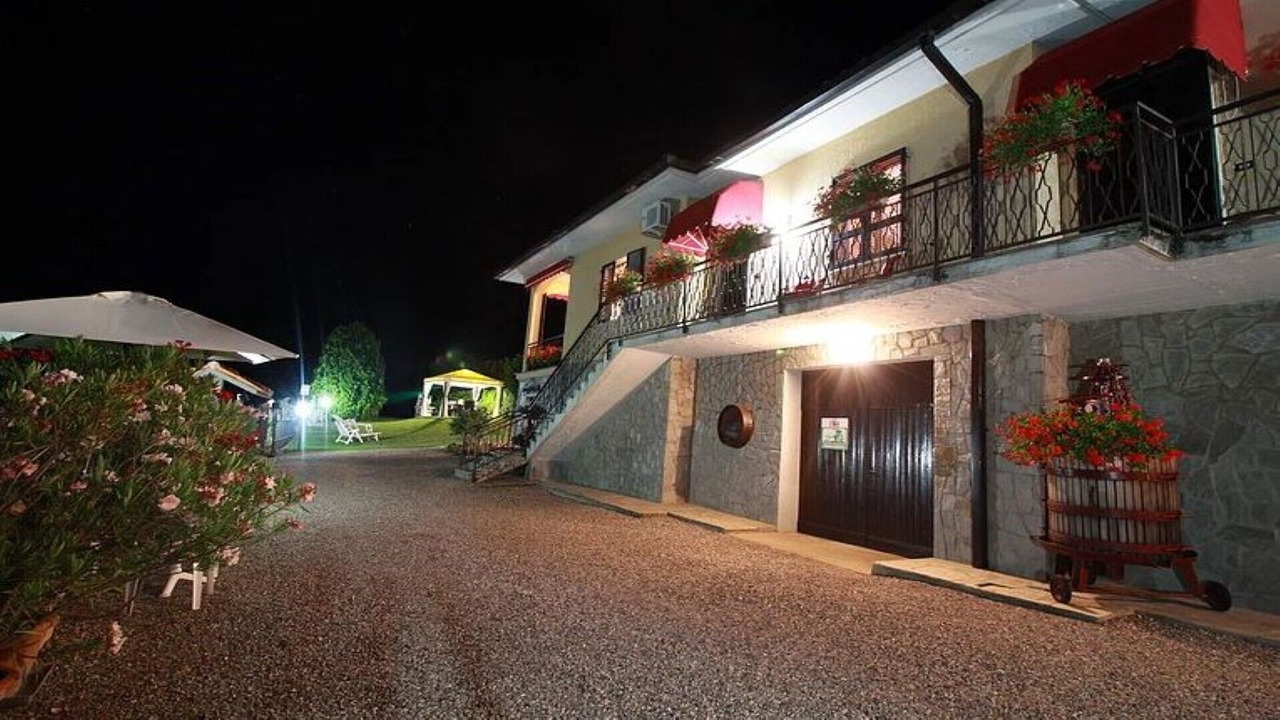 Photo of Outdoor in Corniola
