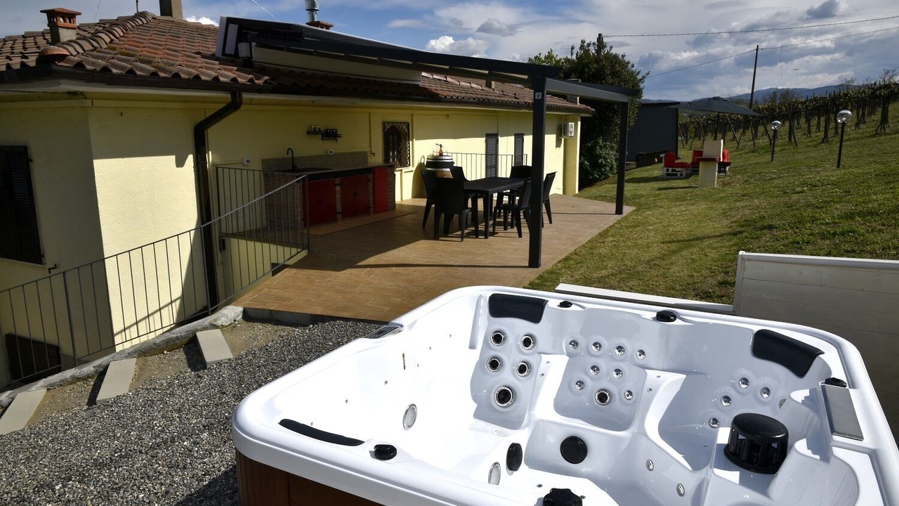 Photo of Outdoor in Corniola