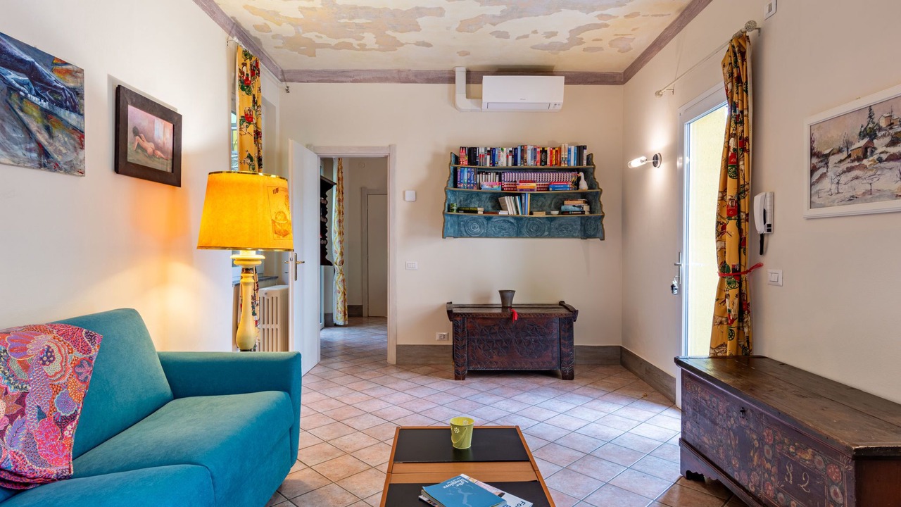 Photo of Livingroom in Invorio