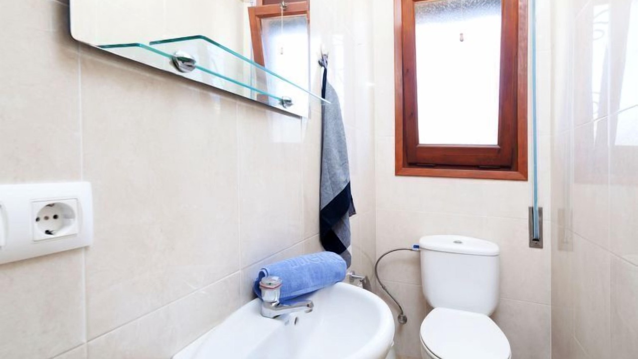 Photo of Bathroom in Miami Platja