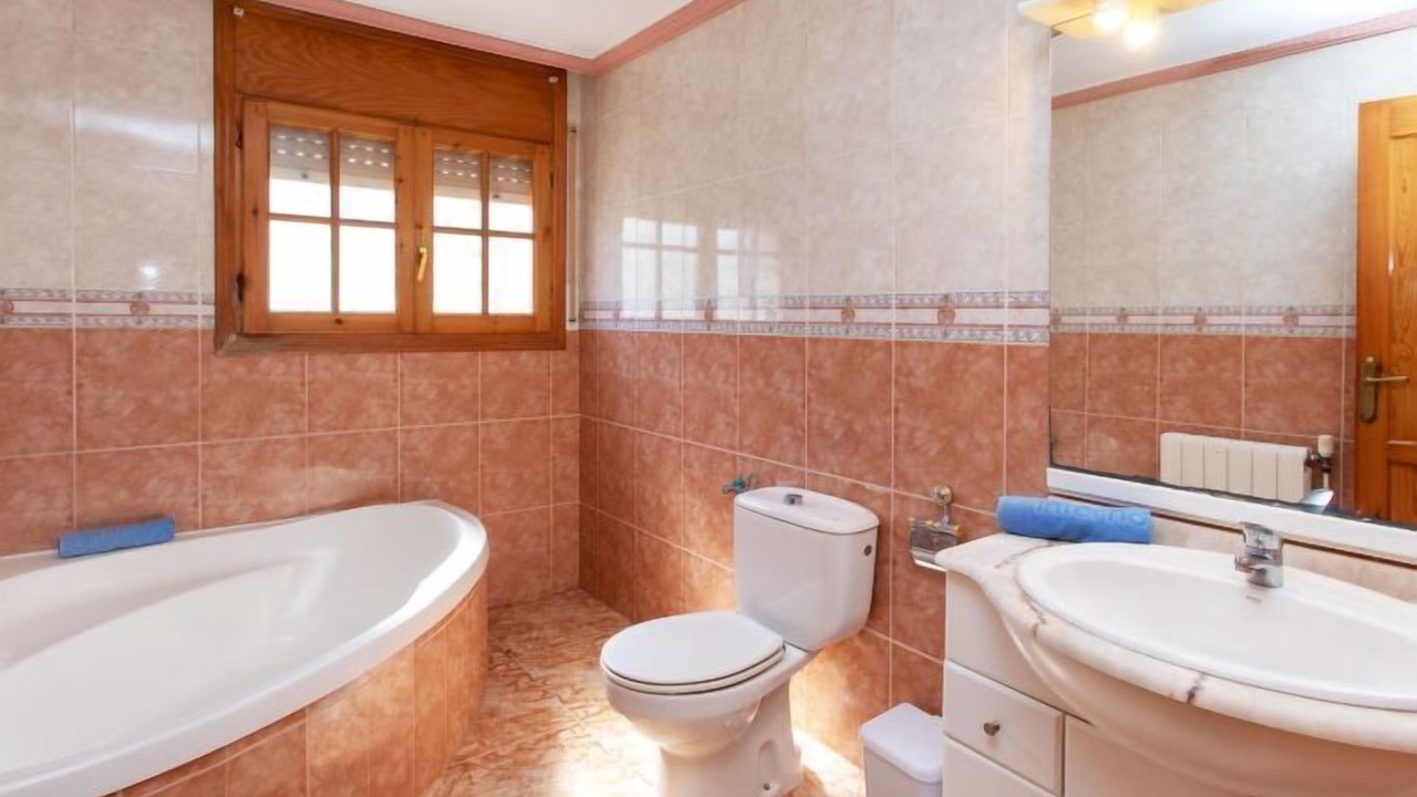 Photo of Bathroom in Les Tres Cales