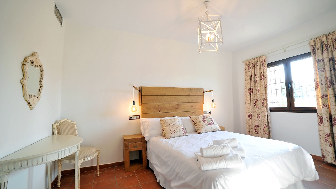 Photo of Bedroom in Albarreal de Tajo