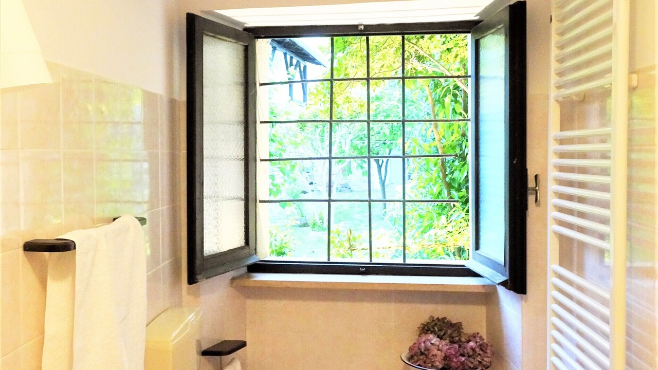 Photo of Bathroom in Loazzolo