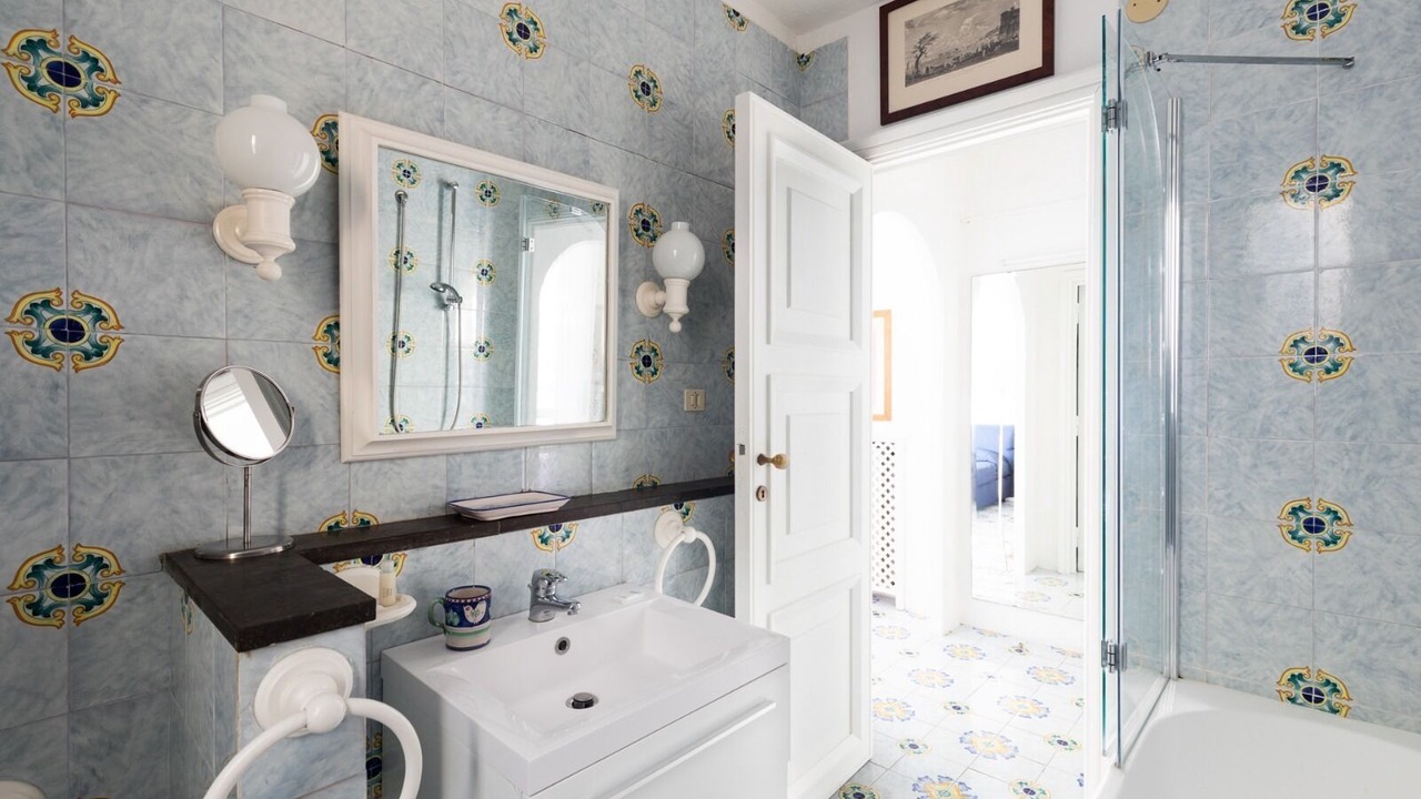 Photo of Bathroom in Pogerola