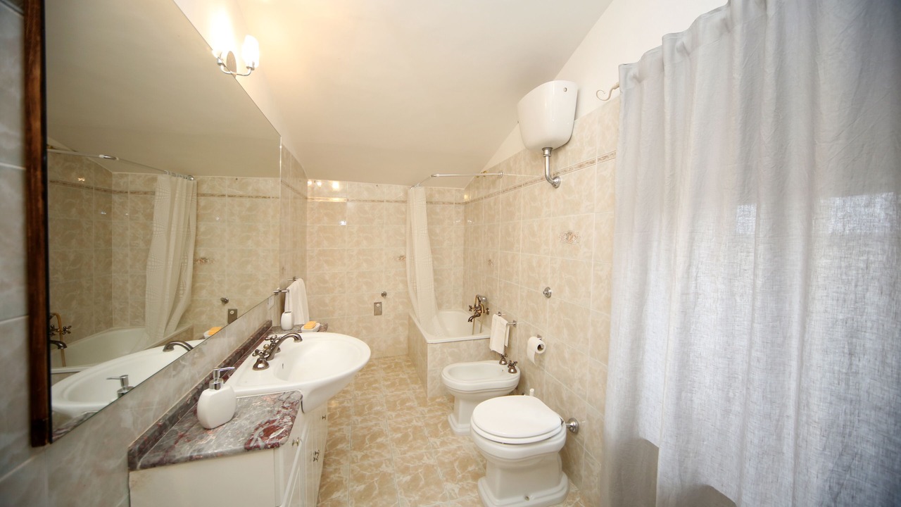 Photo of Bathroom in Bomarzo