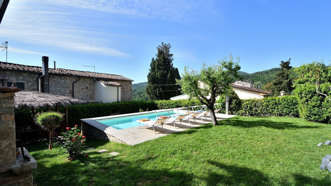 Photo of Outdoor in Torniella