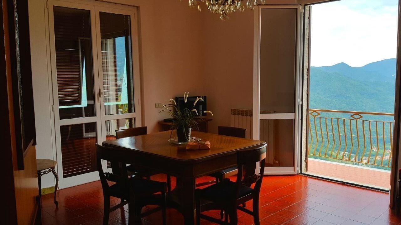 Photo of Bedroom in Borzonasca