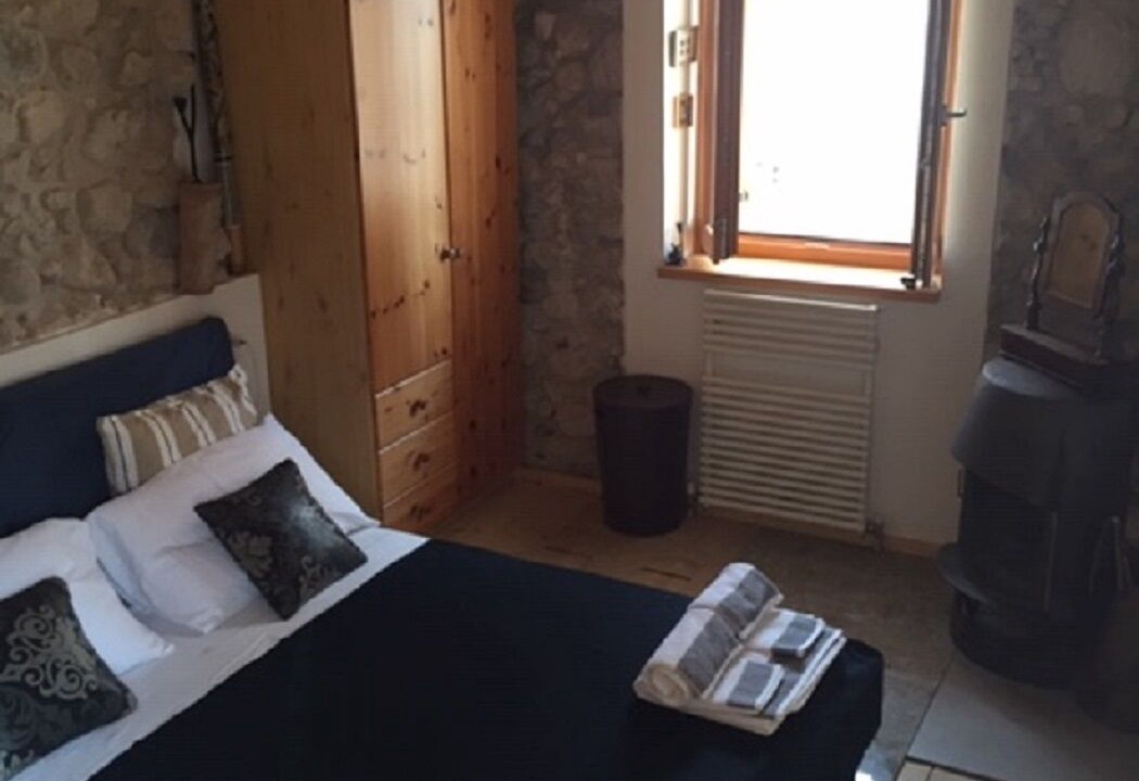 Photo of Bedroom in Peri