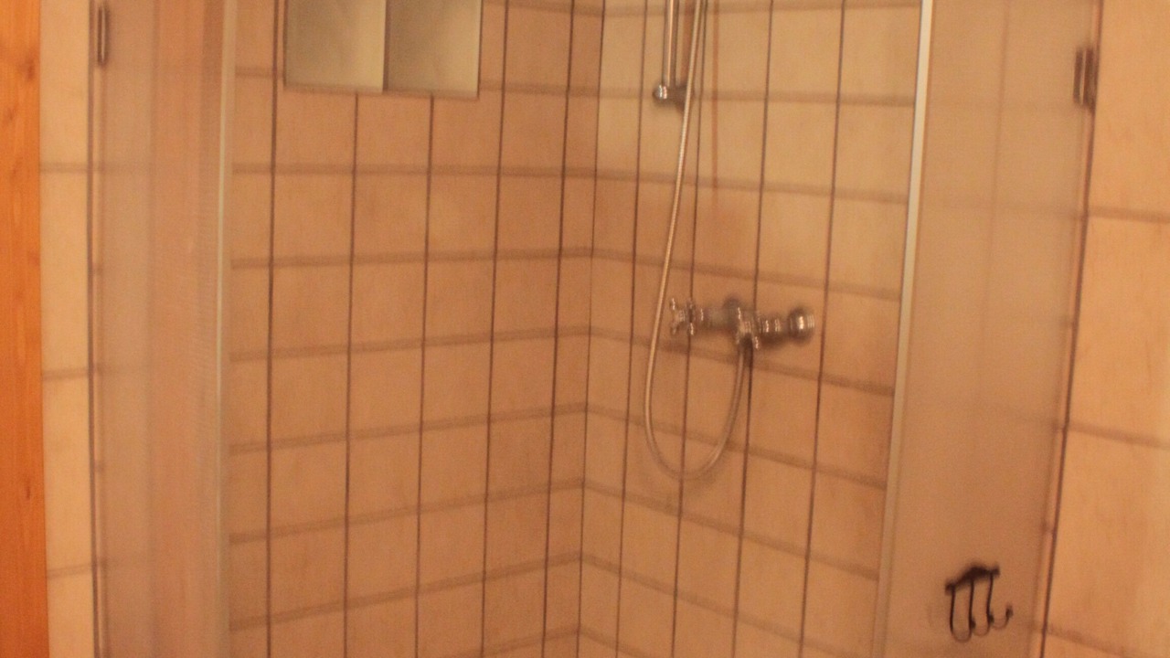 Photo of Bathroom in Peri