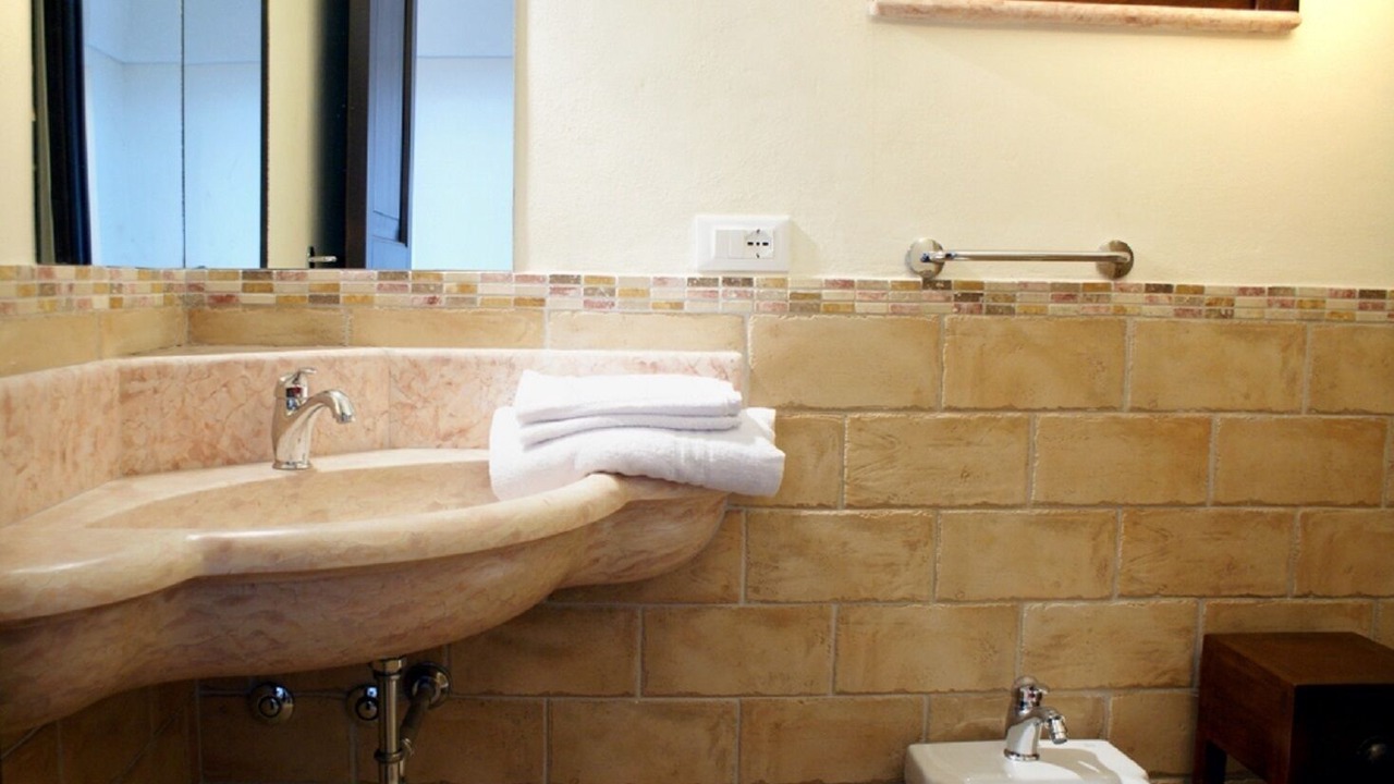 Photo of Bathroom in Scauri Siculo