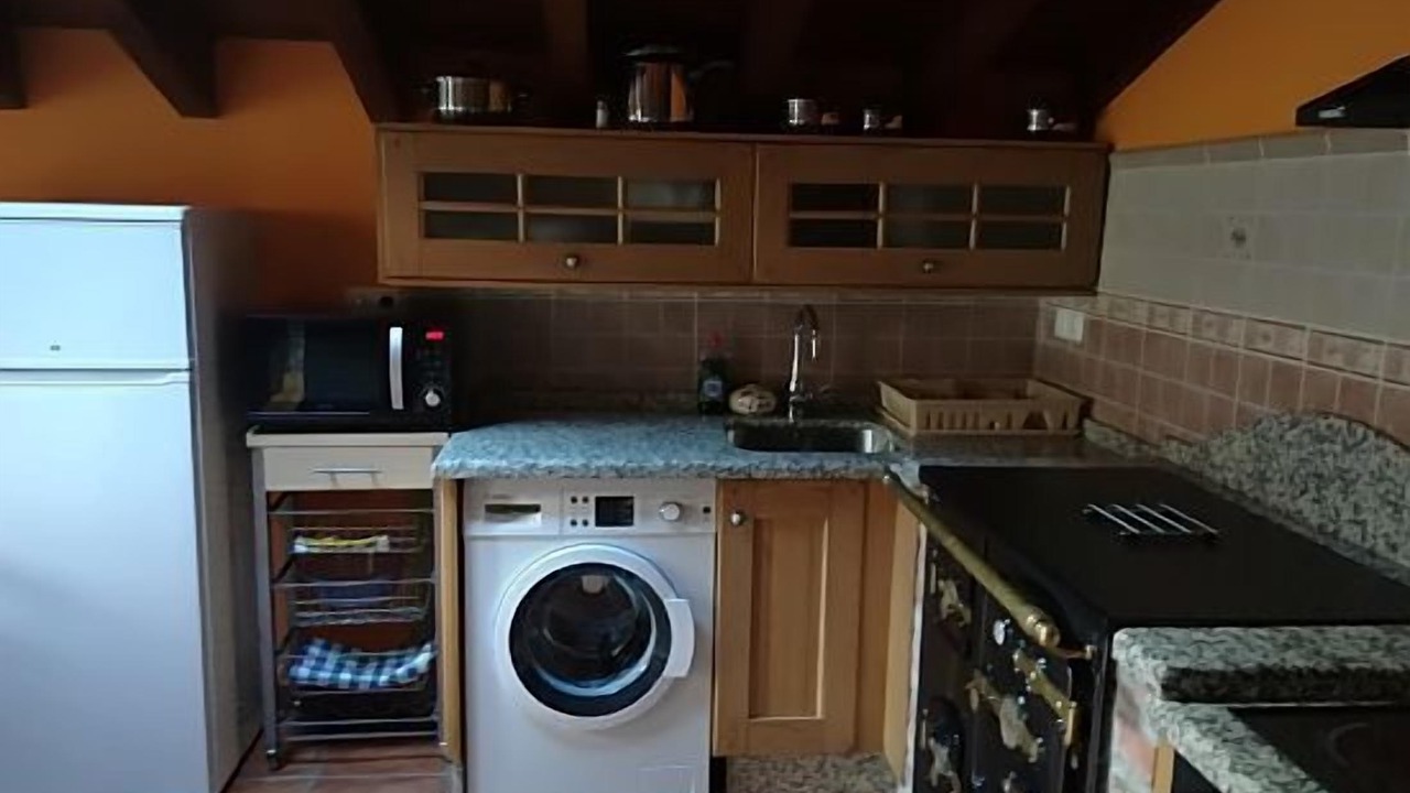 Photo of Kitchen in Santianes de Ola