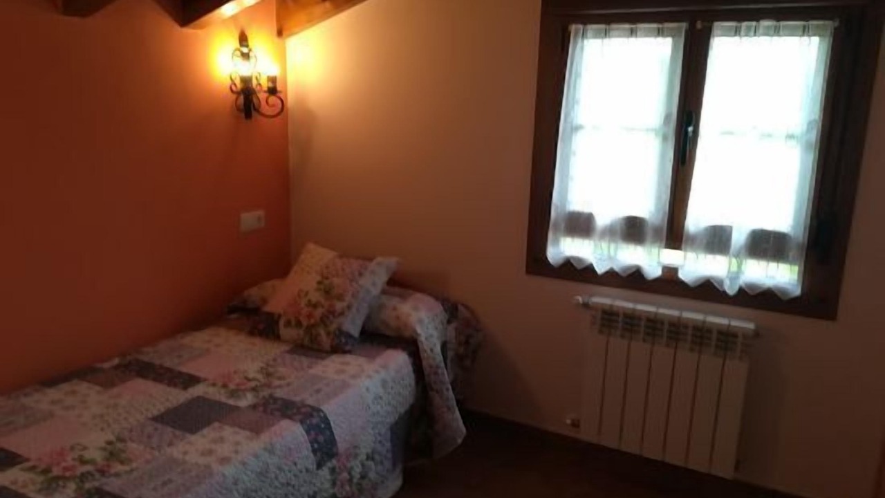 Photo of Bedroom in Santianes de Ola