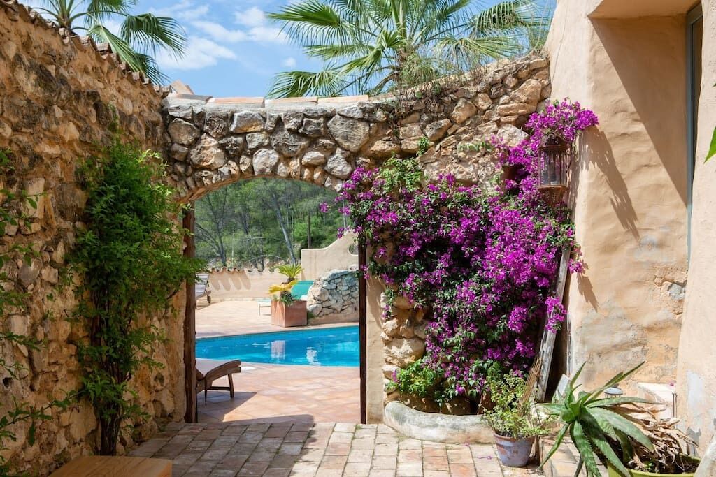 Photo of Outdoor in Canyelles