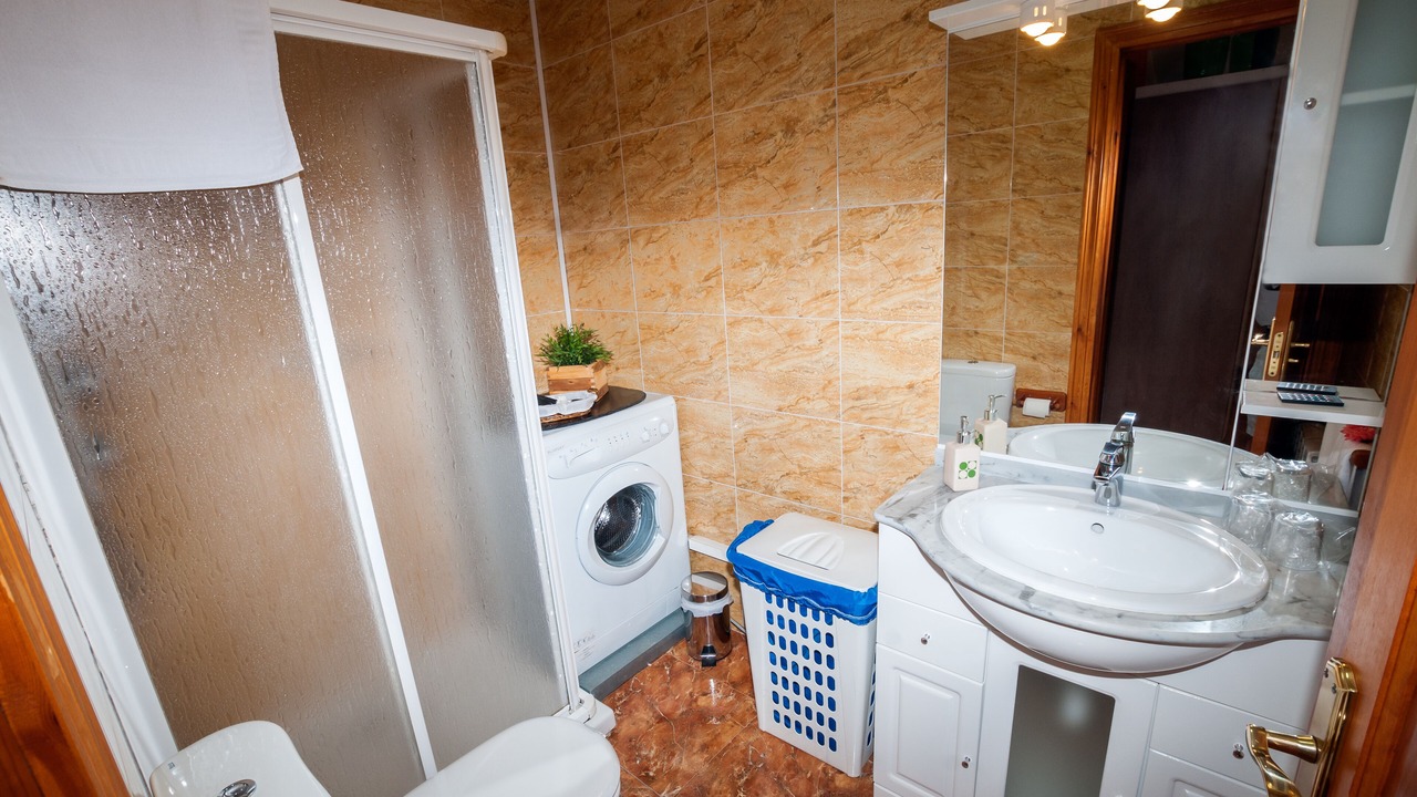 Photo of Bathroom in La Omanuela