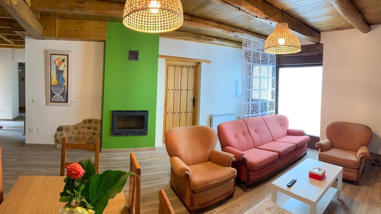 Photo of Livingroom in Villaturiel