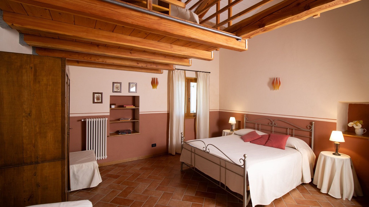 Photo of Bedroom in Barge