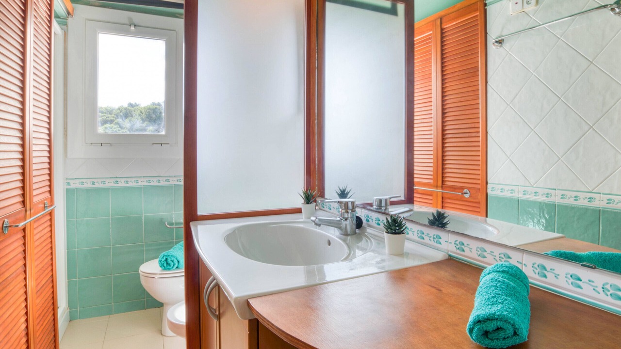 Photo of Bathroom in Pals
