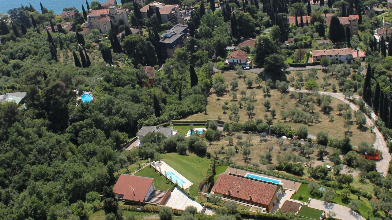 Photo of Others in Gardone Riviera