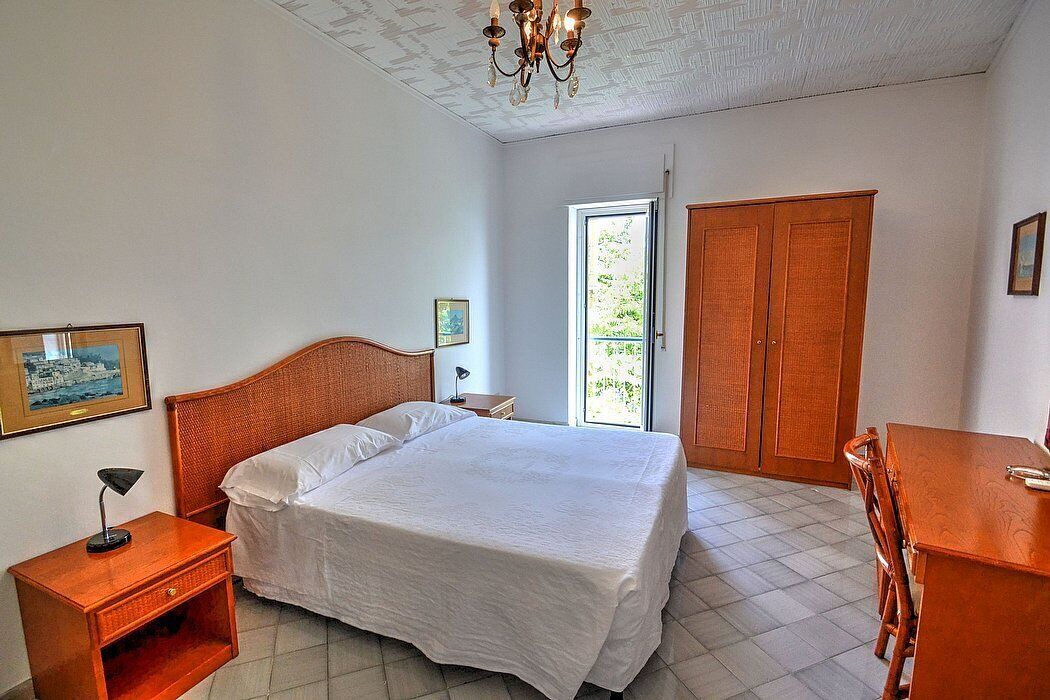Photo of Bedroom in Pogerola