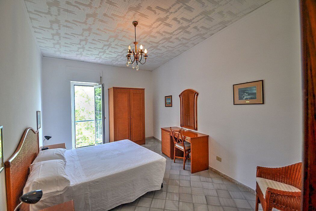 Photo of Bedroom in Pogerola