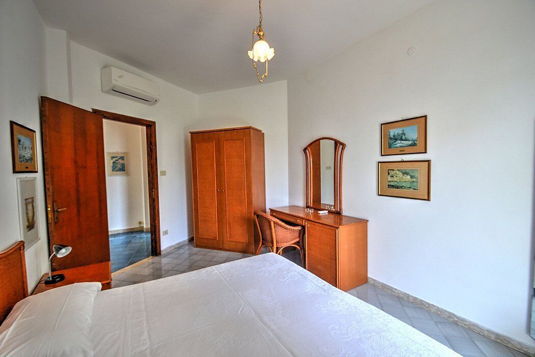 Photo of Bedroom in Pogerola
