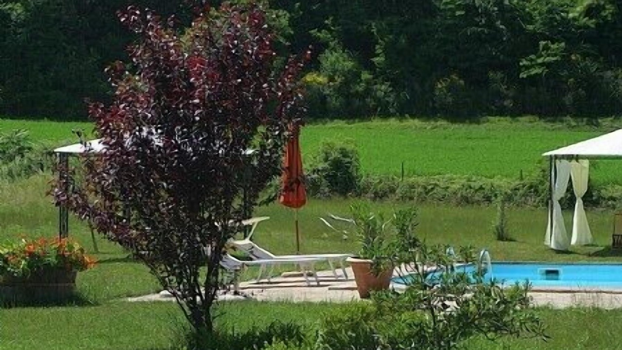 Photo of Outdoor in Montone