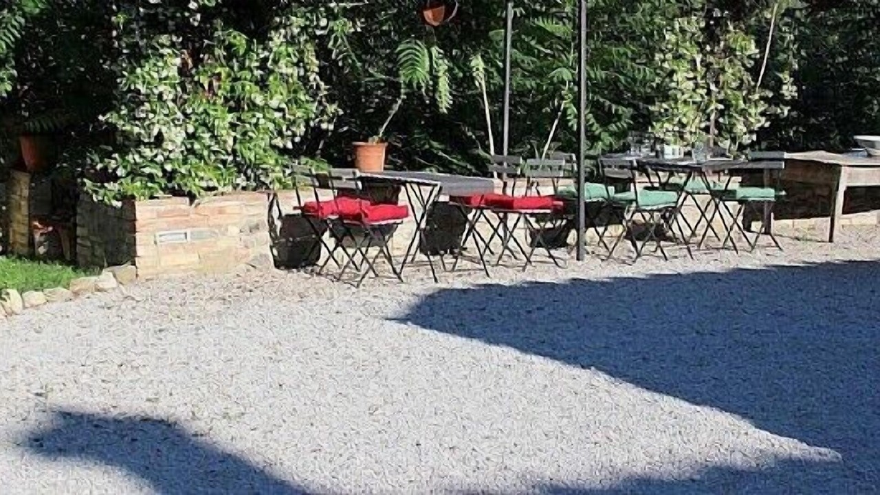 Photo of Outdoor in Montone
