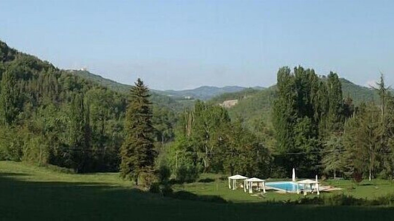 Photo of Outdoor in Montone