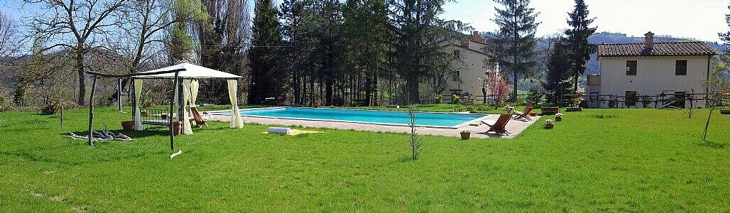 Photo of Outdoor in Montone