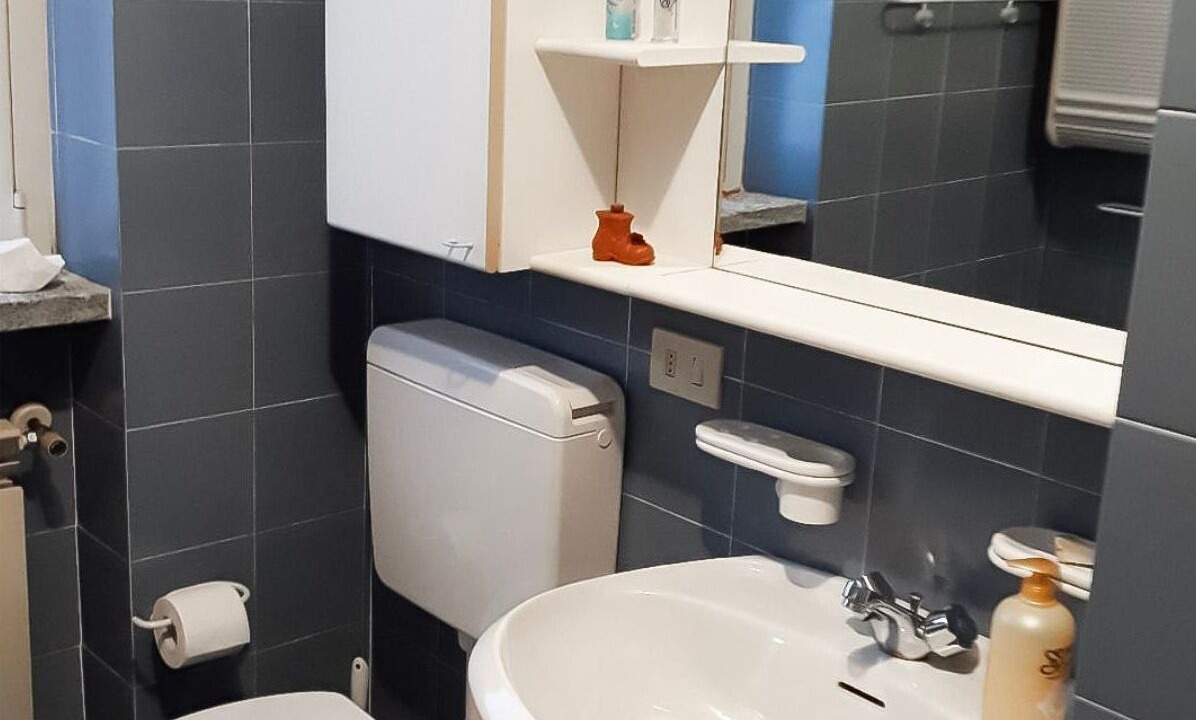 Photo of Bathroom in Cannero Riviera