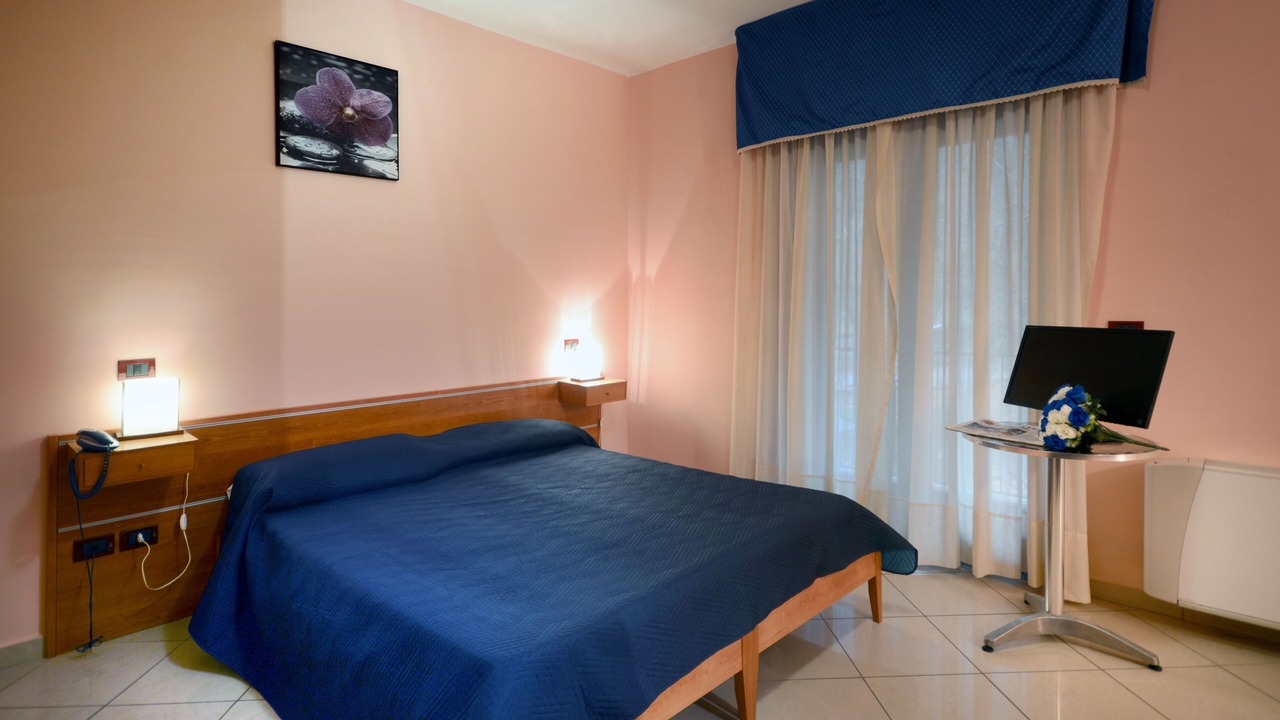 Photo of Bedroom in Ospedaletto D'Alpinolo